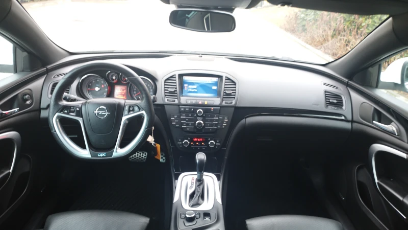 Opel Insignia OPC 4x4 FULL TOP, снимка 10 - Автомобили и джипове - 48281560