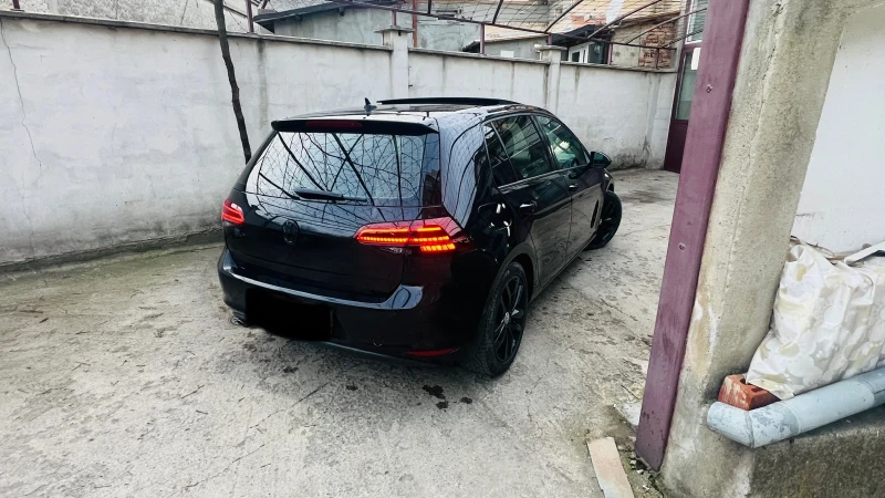 VW Golf 1.6 TDI, снимка 3 - Автомобили и джипове - 48715674