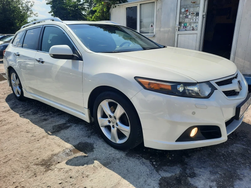 Honda Accord  ПЪЛЕН УНИКАТ!! ФУЛ ЕКСТРИ!, снимка 4 - Автомобили и джипове - 51434159