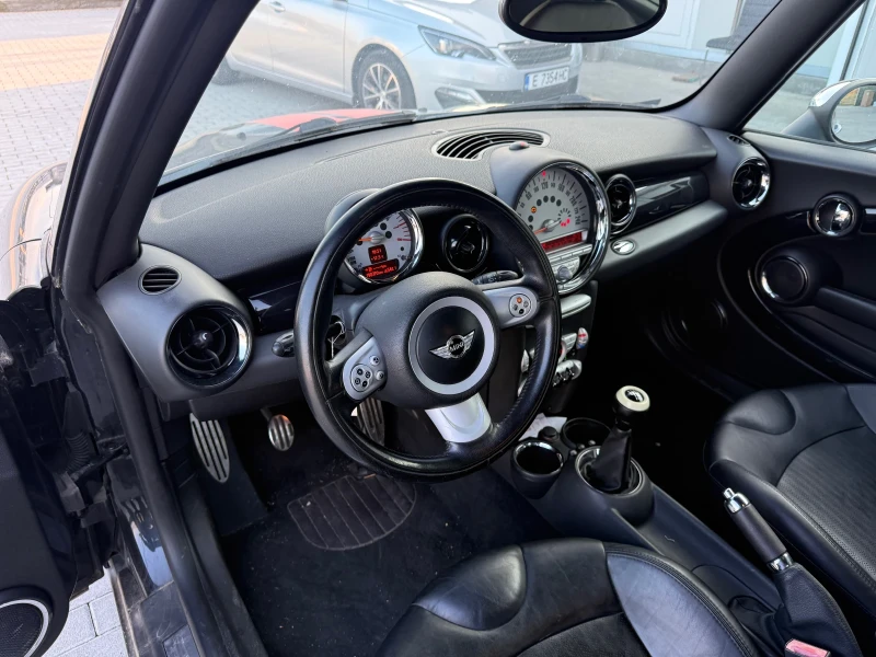 Mini Cooper s 1.6 turbo/174hp/190112km/John Cooper S, снимка 9 - Автомобили и джипове - 52160393