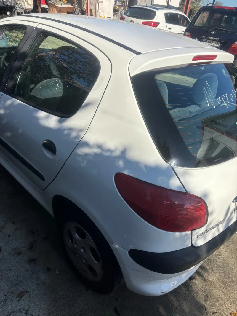 Peugeot 206, снимка 6 - Автомобили и джипове - 52255100