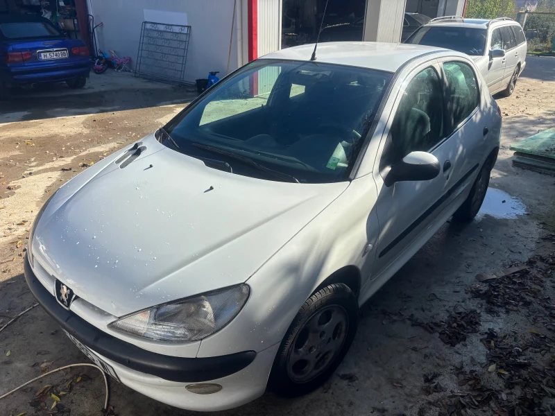 Peugeot 206, снимка 8 - Автомобили и джипове - 52255100