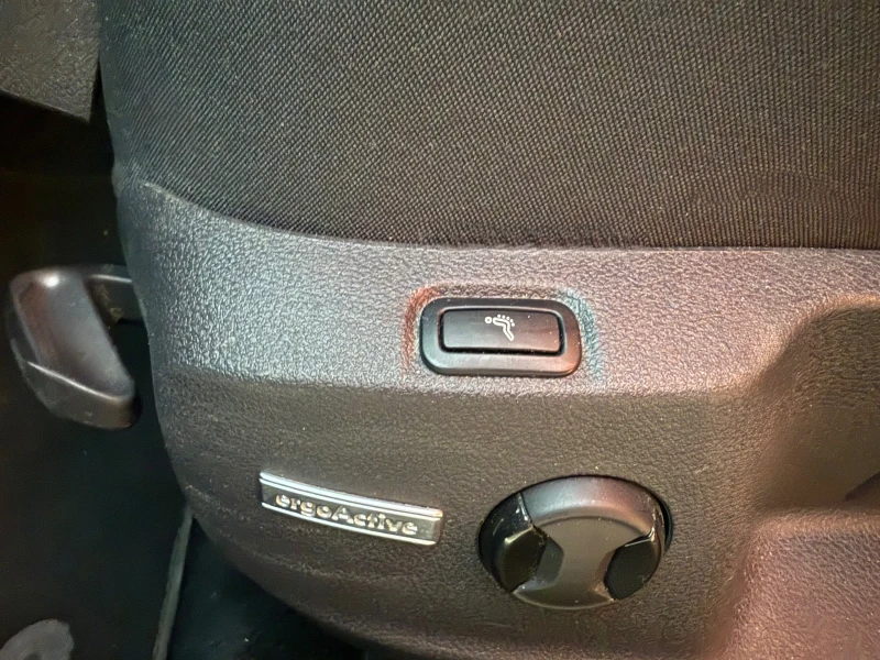 VW Golf Variant, снимка 16 - Автомобили и джипове - 52268608