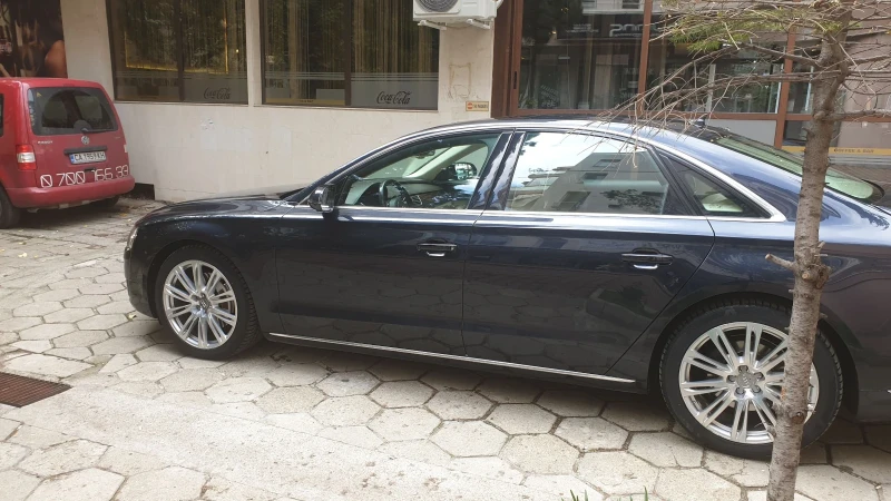 Audi A8, снимка 2 - Автомобили и джипове - 52486239