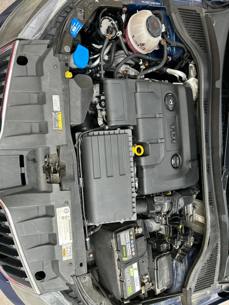 Skoda Fabia 1.4TDI 90 к.с., снимка 14 - Автомобили и джипове - 52899251