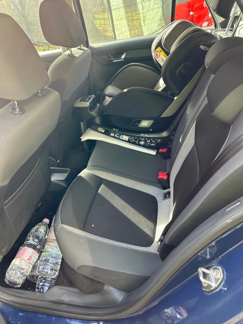 Skoda Fabia 1.4TDI 90 к.с., снимка 8 - Автомобили и джипове - 52899251