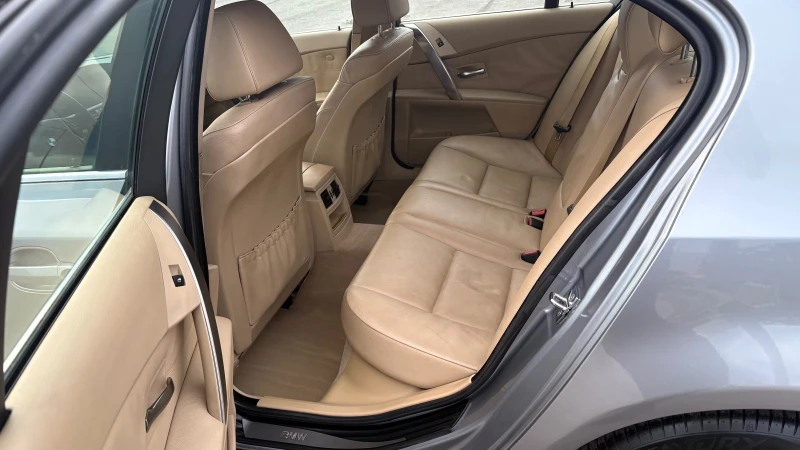 BMW 530 D NAVI-МАСАЖ, снимка 11 - Автомобили и джипове - 53013403