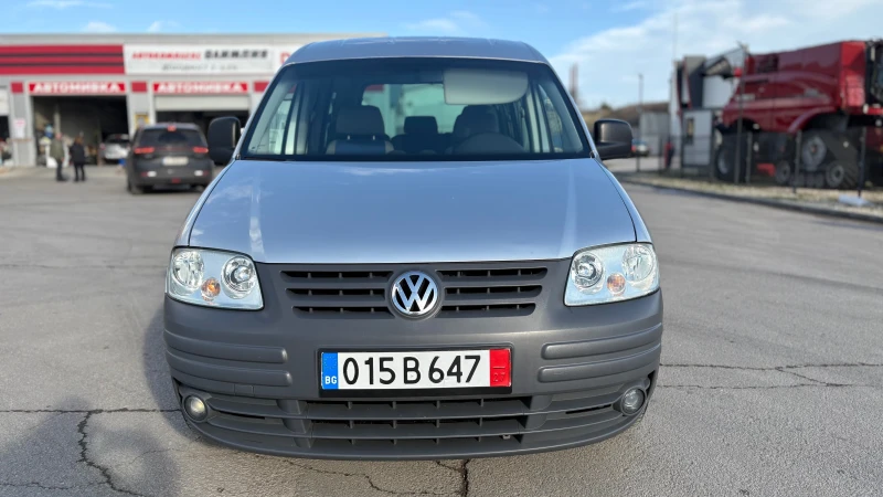 VW Caddy 1.9tdi 7 места, снимка 2 - Автомобили и джипове - 53039751