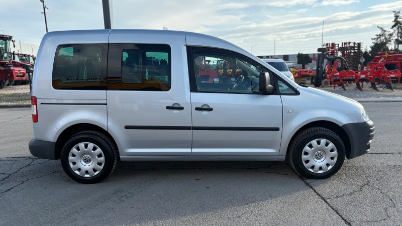 VW Caddy 1.9tdi 7 места, снимка 4 - Автомобили и джипове - 53039751