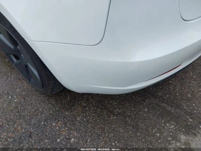 Tesla Model 3 LONG RANGE DUAL MOTOR ALL-WHEEL DRIVE, снимка 17 - Автомобили и джипове - 52813548