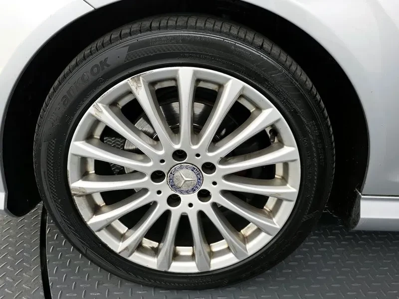 Mercedes-Benz C 220 CDI - изображение 5