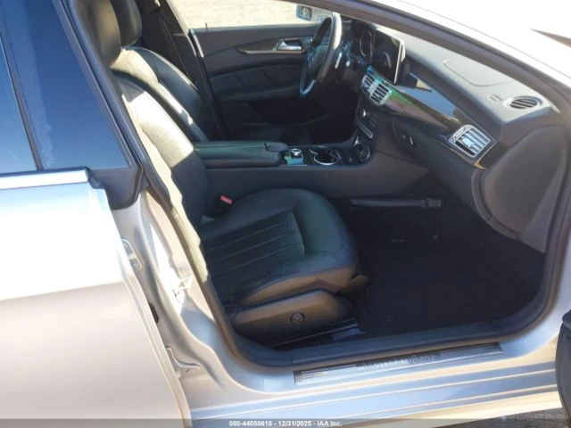 Mercedes-Benz CLS 400 4MATIC - изображение 9