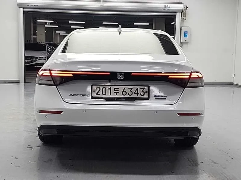 Honda Accord 2.0 Hybrid - ���� 30% �����! | Mobile.bg � ����������� 3