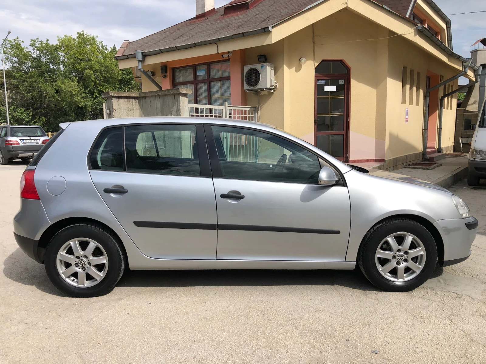 VW Golf 1.4i 90к.с. - изображение 4