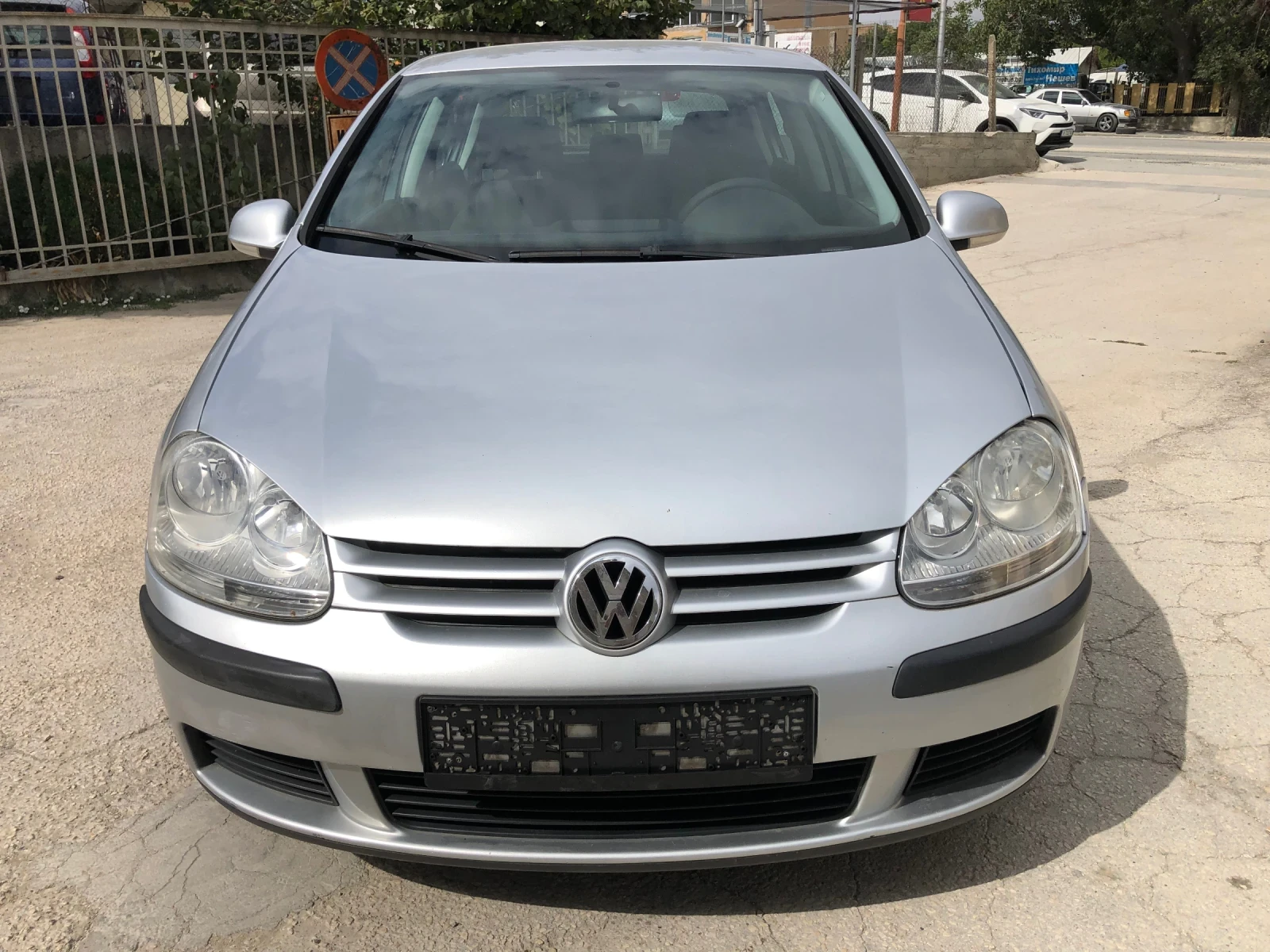 VW Golf 1.4i 90к.с. - изображение 2