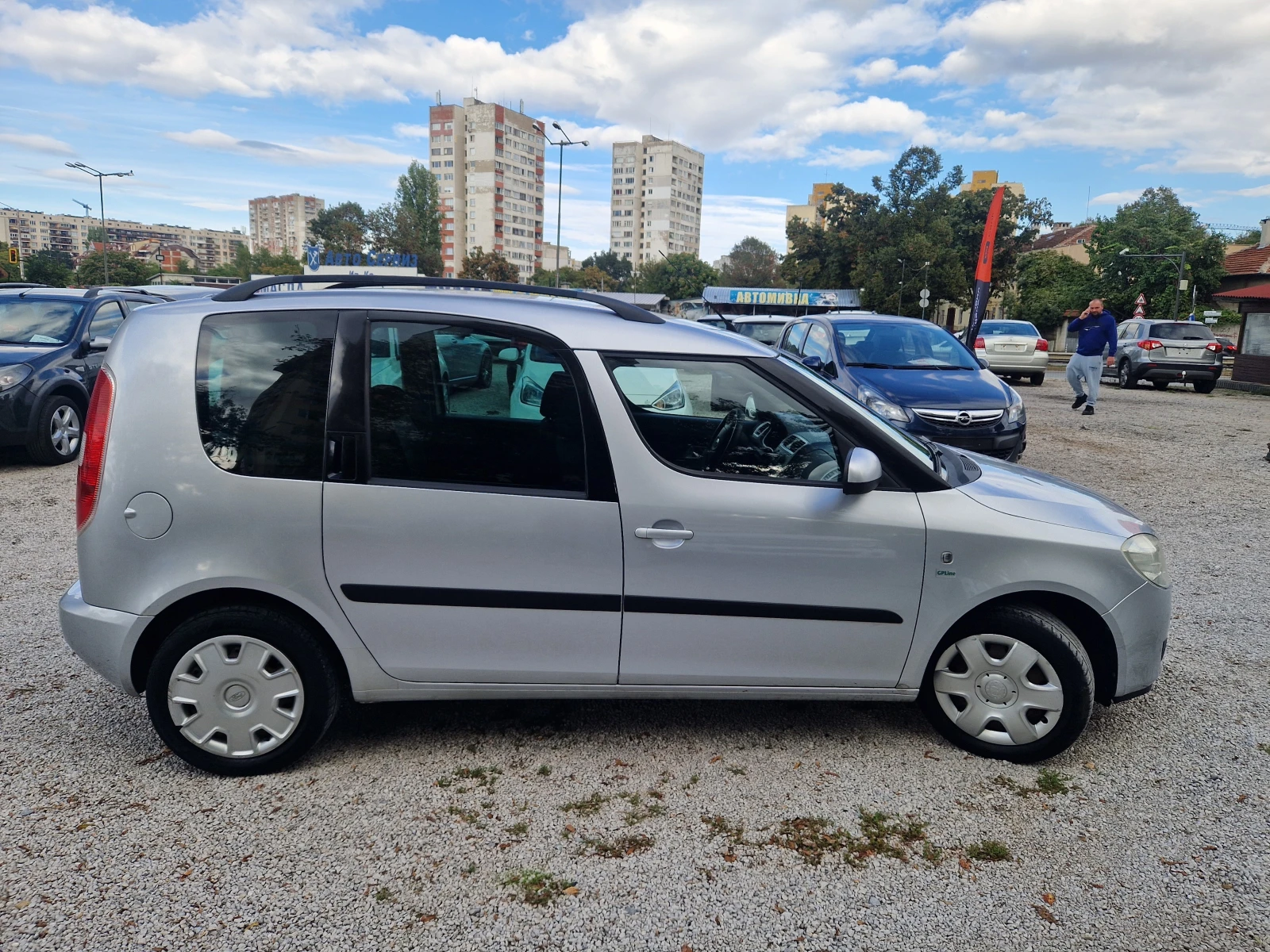 Skoda Roomster 1.4i/газов инжекцион - изображение 4