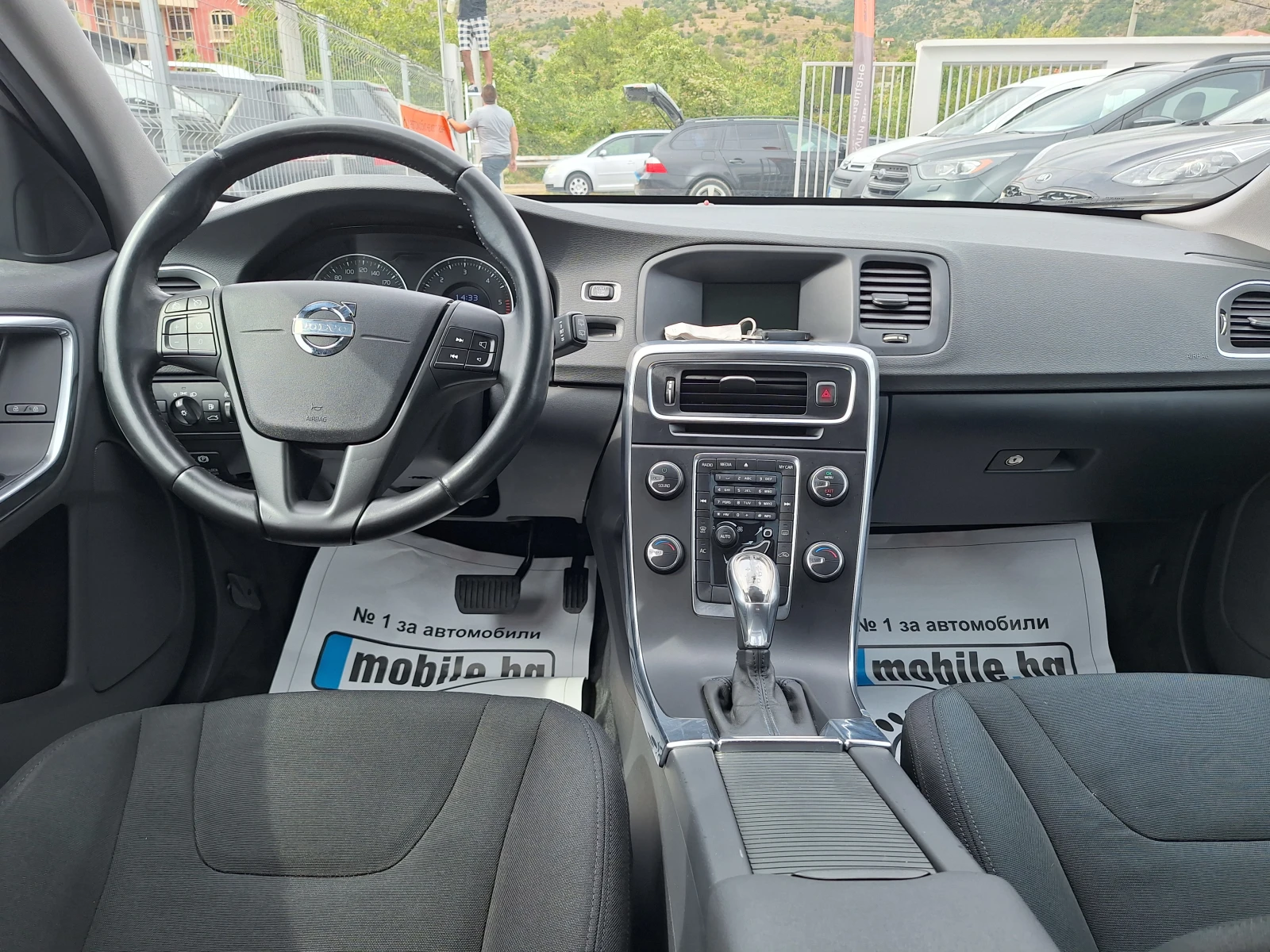 Volvo V60 1.6 D AVTO - изображение 10