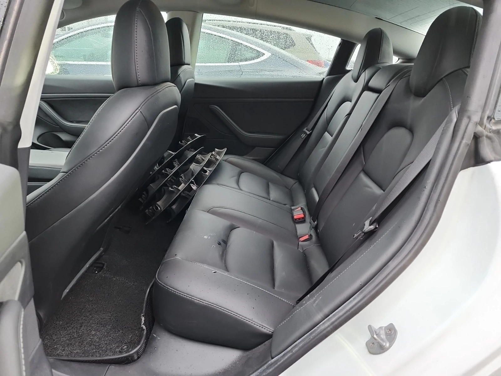 Tesla Model 3 * RANGE PLUS * CARFAX * ОПЦИЯ ЗА ФИНАНСИРАНЕ  - изображение 6