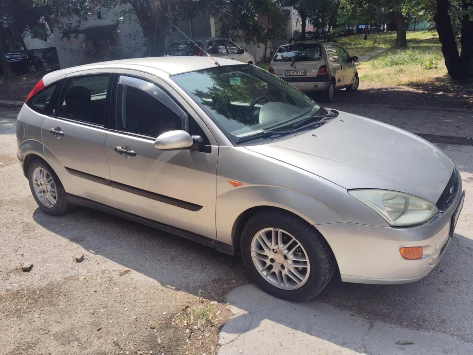 Ford Focus 1.6 Ghia Gas - изображение 8