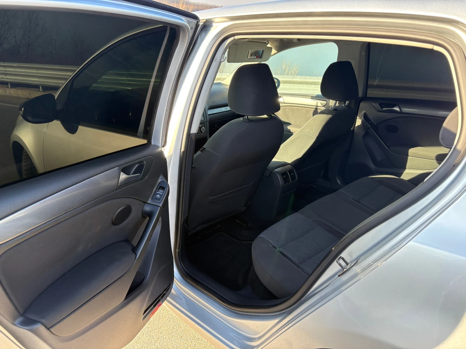 VW Golf  - изображение 8