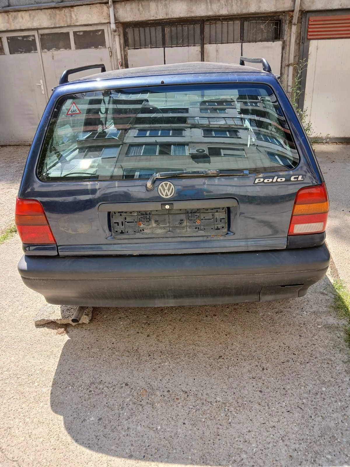 VW Polo Моноинжекцион - изображение 3
