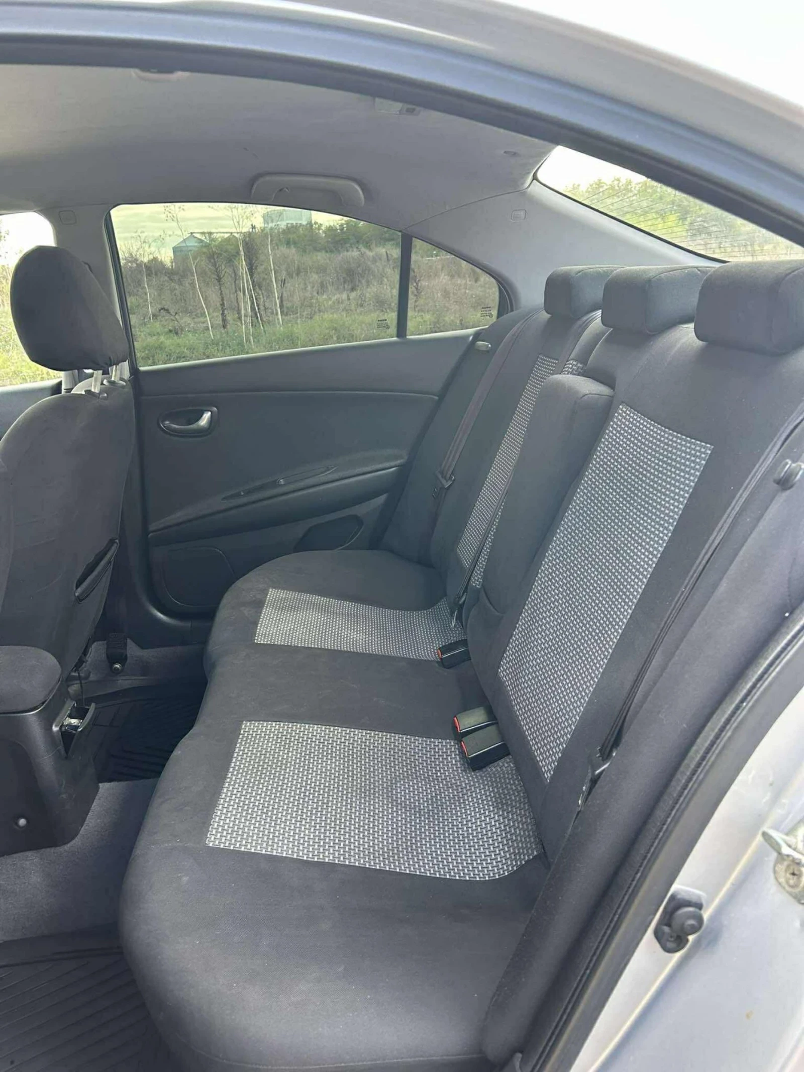 Nissan Primera  - изображение 4