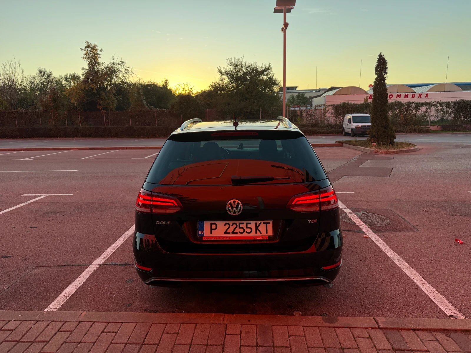 VW Golf Variant  - изображение 7