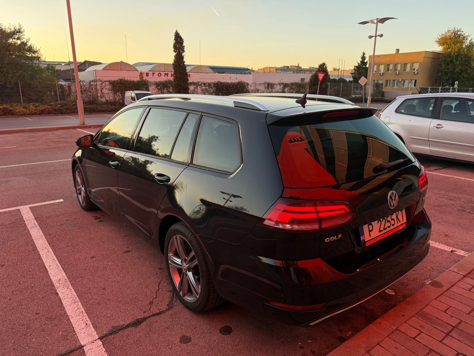 VW Golf Variant  - изображение 6