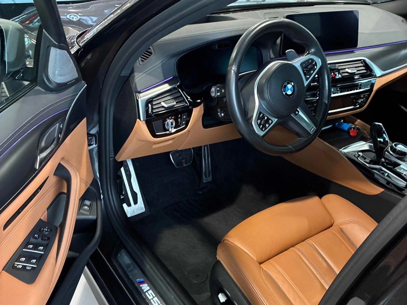 BMW 550 M50XDRIVE CARFAX АВТО КРЕДИТ - изображение 6