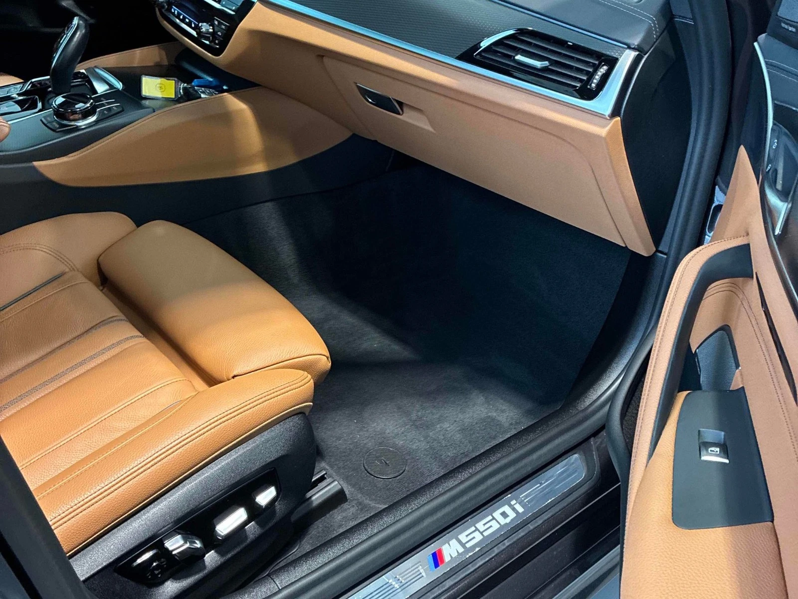 BMW 550 M50XDRIVE CARFAX АВТО КРЕДИТ - изображение 9