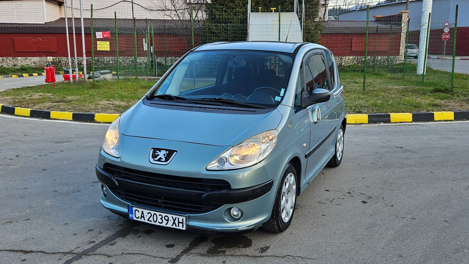 Peugeot 1007 1.4 KLIMATIK/BENZIN | Mobile.bg � ����������� 1