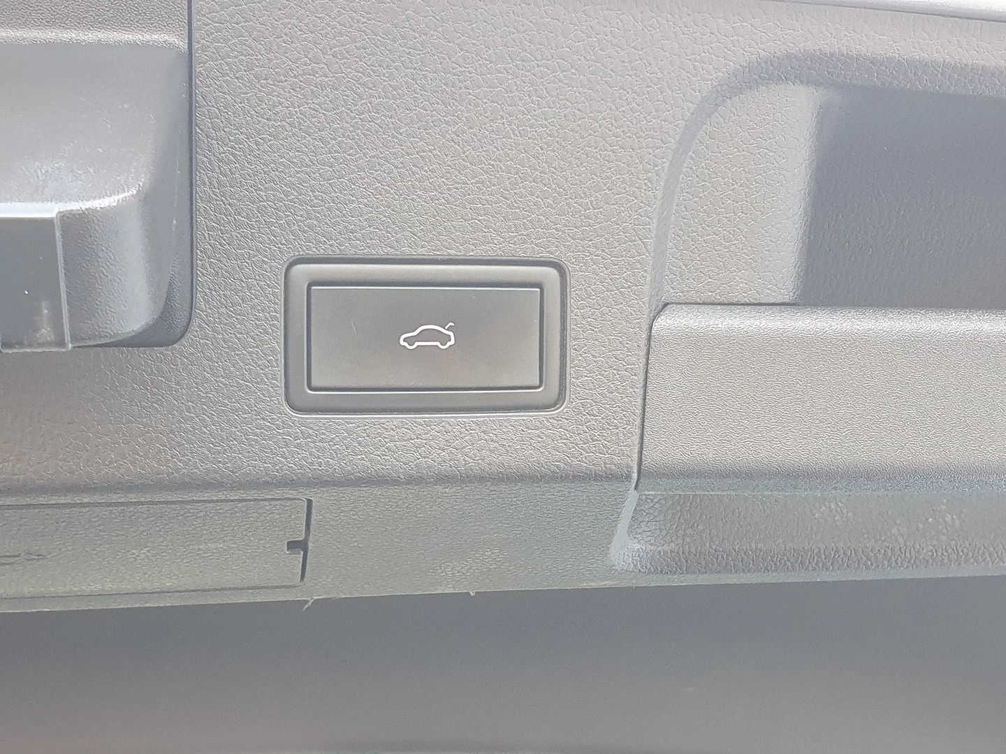 VW Arteon R-Line 2.0 TDI SCR 4MOTION DSG | Mobile.bg � ����������� 17