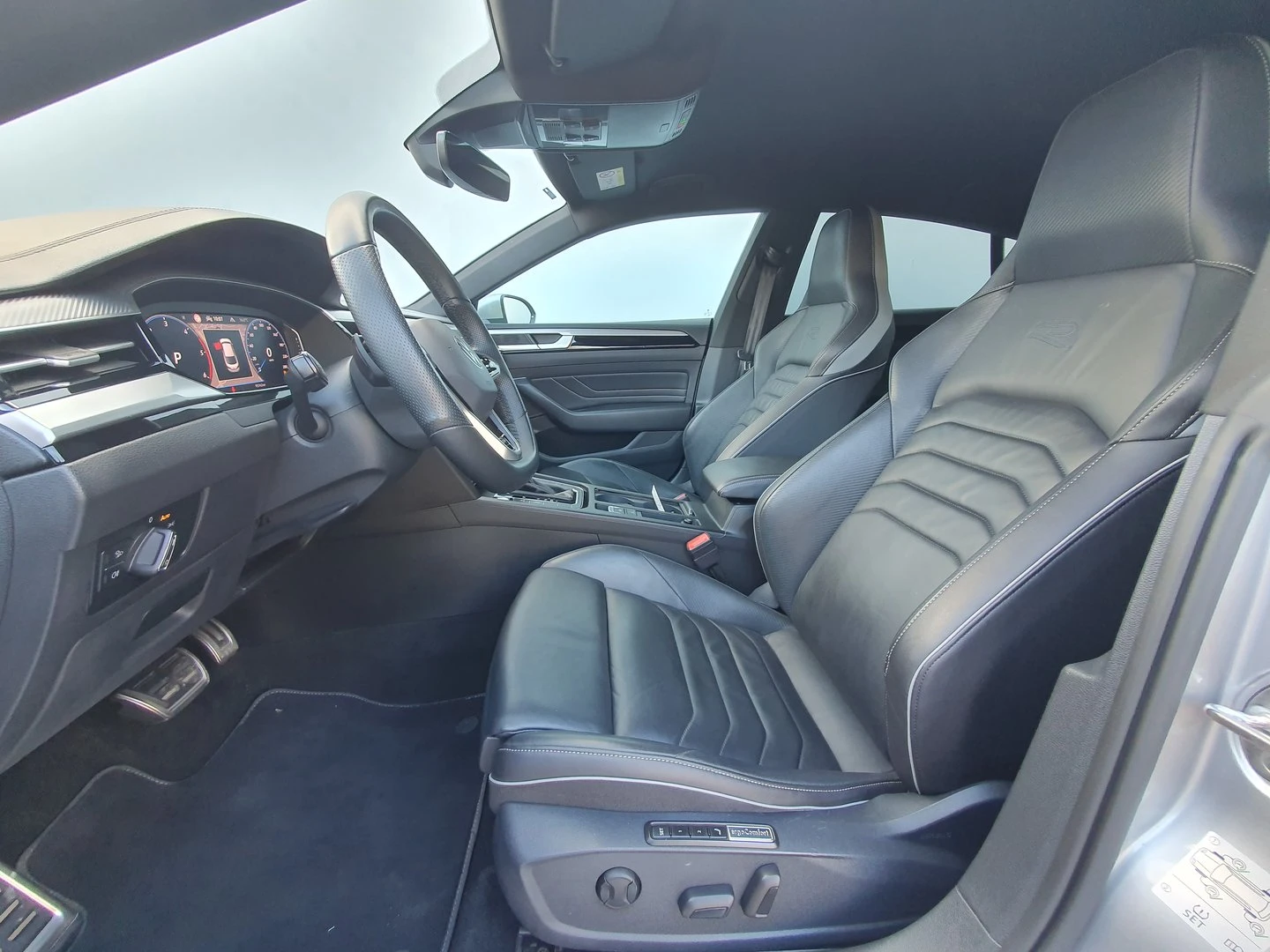 VW Arteon R-Line 2.0 TDI SCR 4MOTION DSG - изображение 4