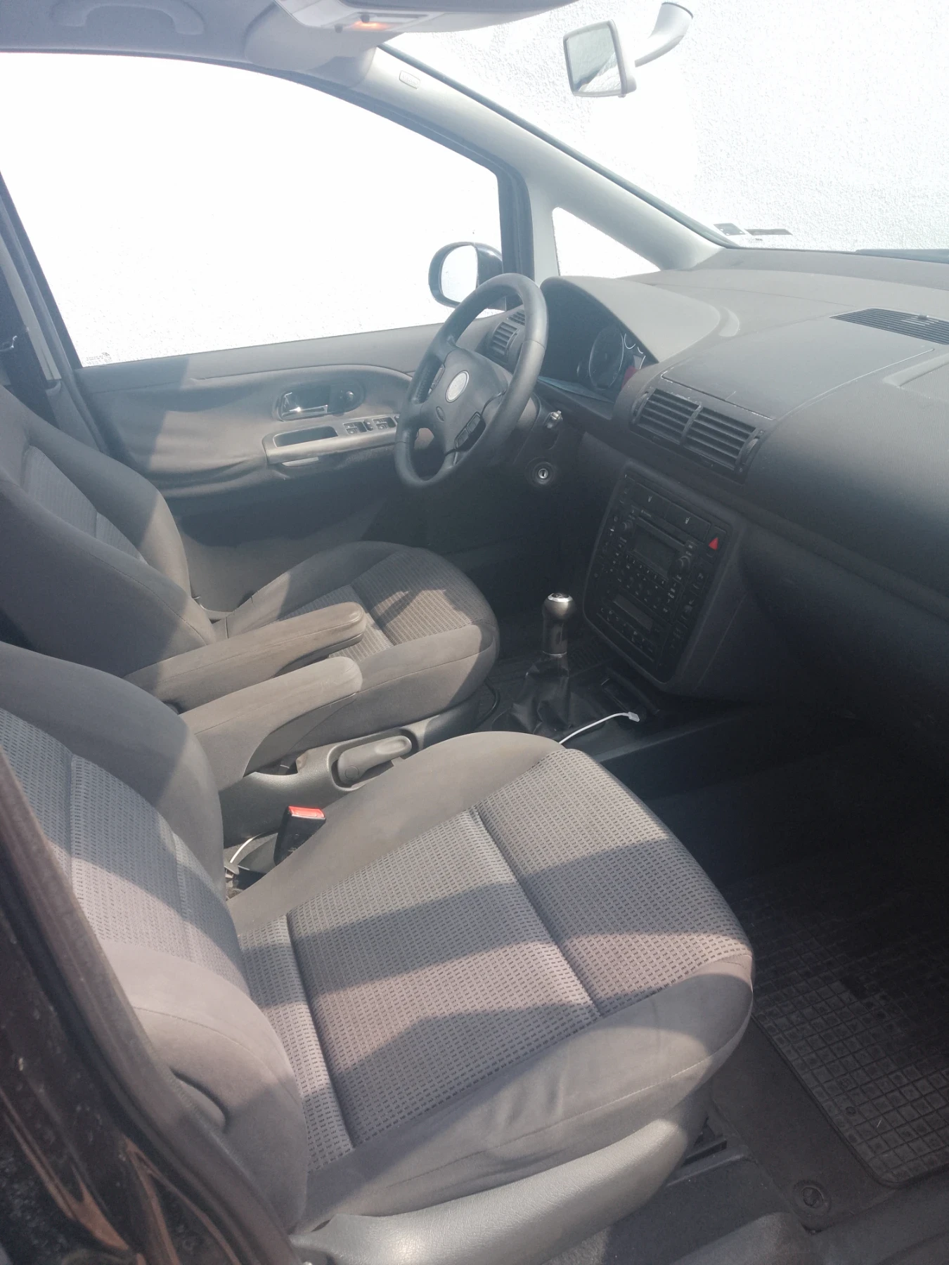 VW Sharan Vw Sharan 4x4 1.9, снимка 11 - Автомобили и джипове - 54245544