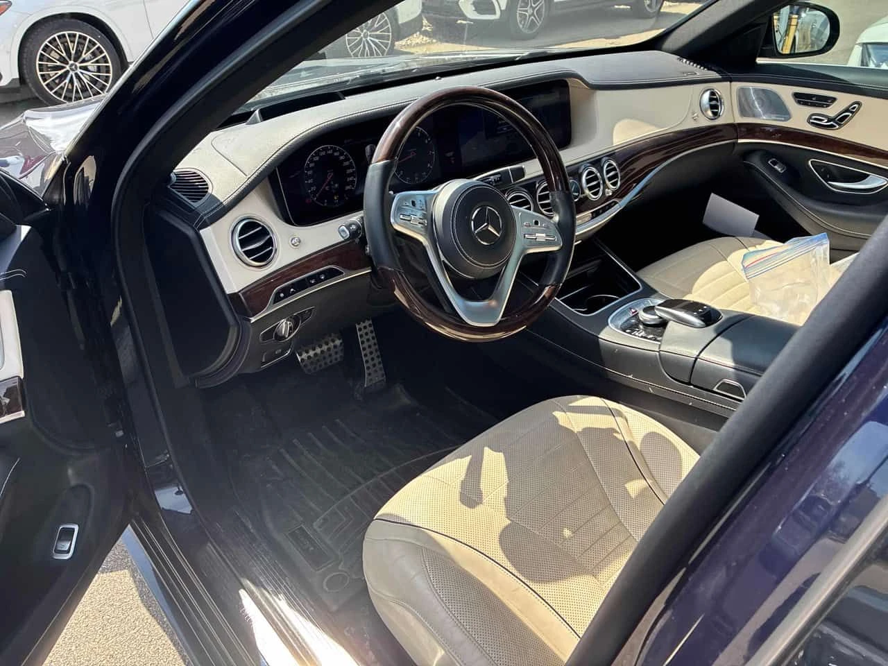 Mercedes-Benz S 560 * ДИСТРОНИК* ОБДУХВАНЕ* КЛИП НА МОТОРА* , снимка 7 - Автомобили и джипове - 54445300