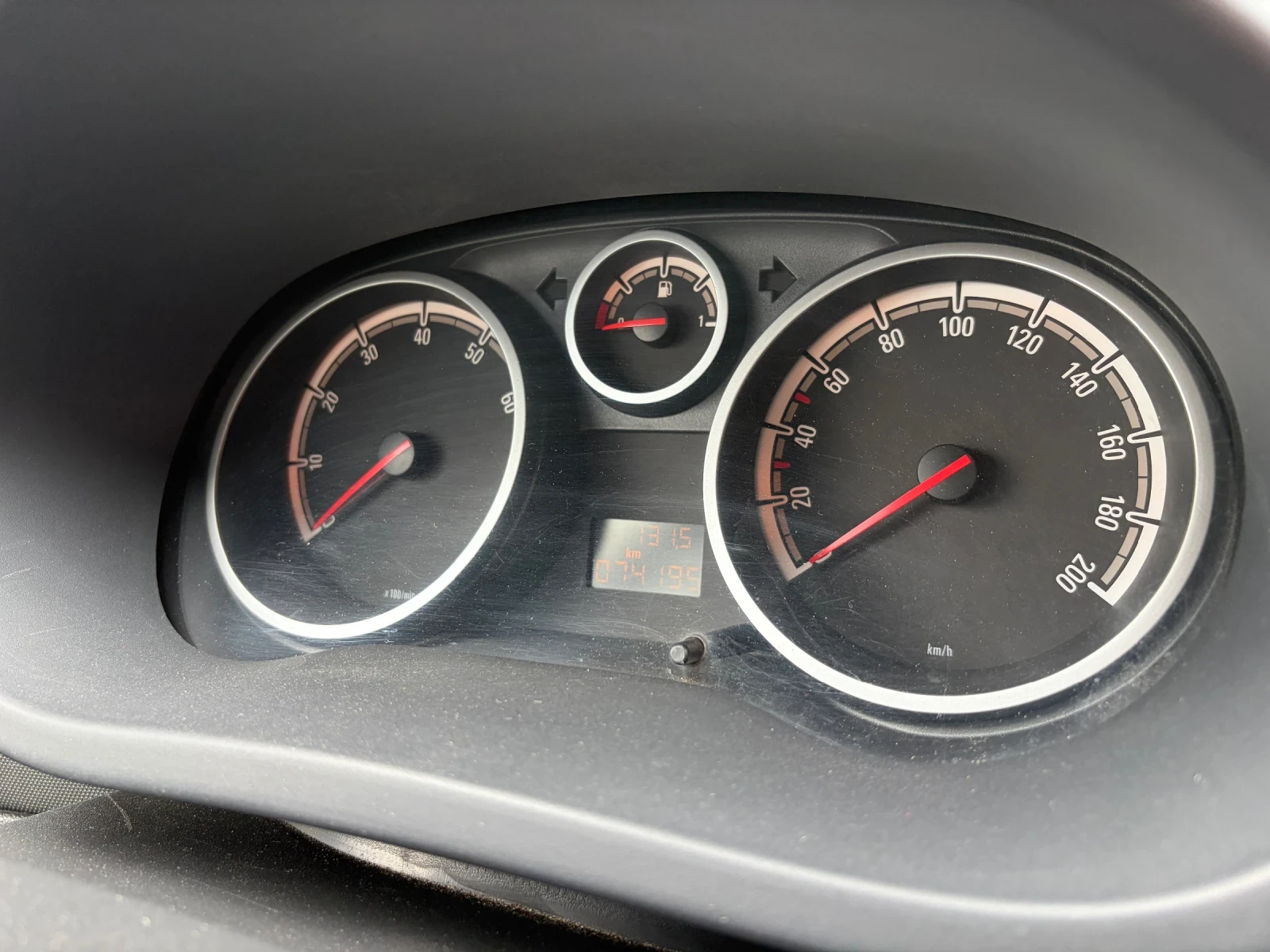 Opel Corsa 1.2, снимка 4 - Автомобили и джипове - 54498077
