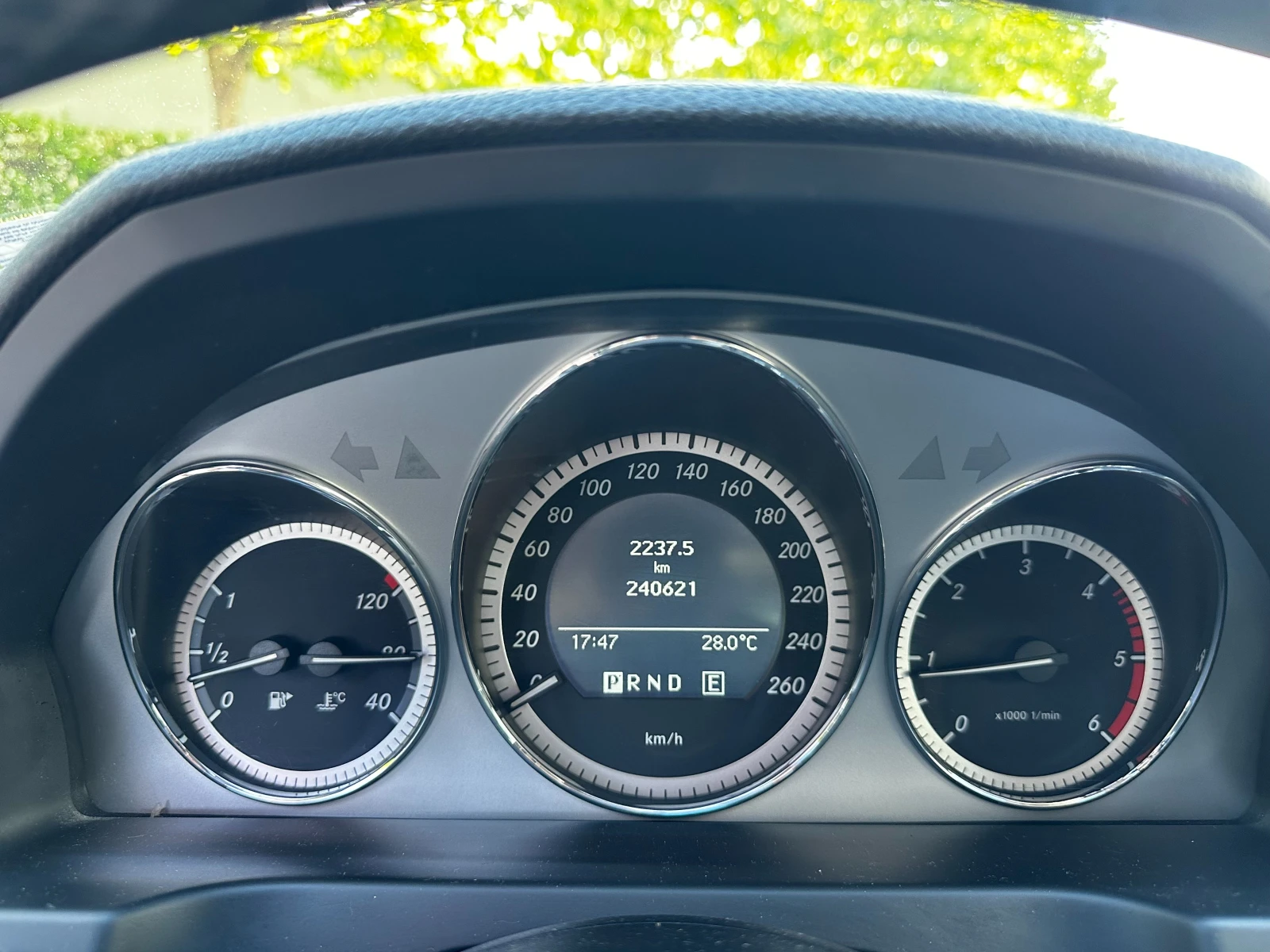Mercedes-Benz C 250 CDI, снимка 13 - Автомобили и джипове - 54759614