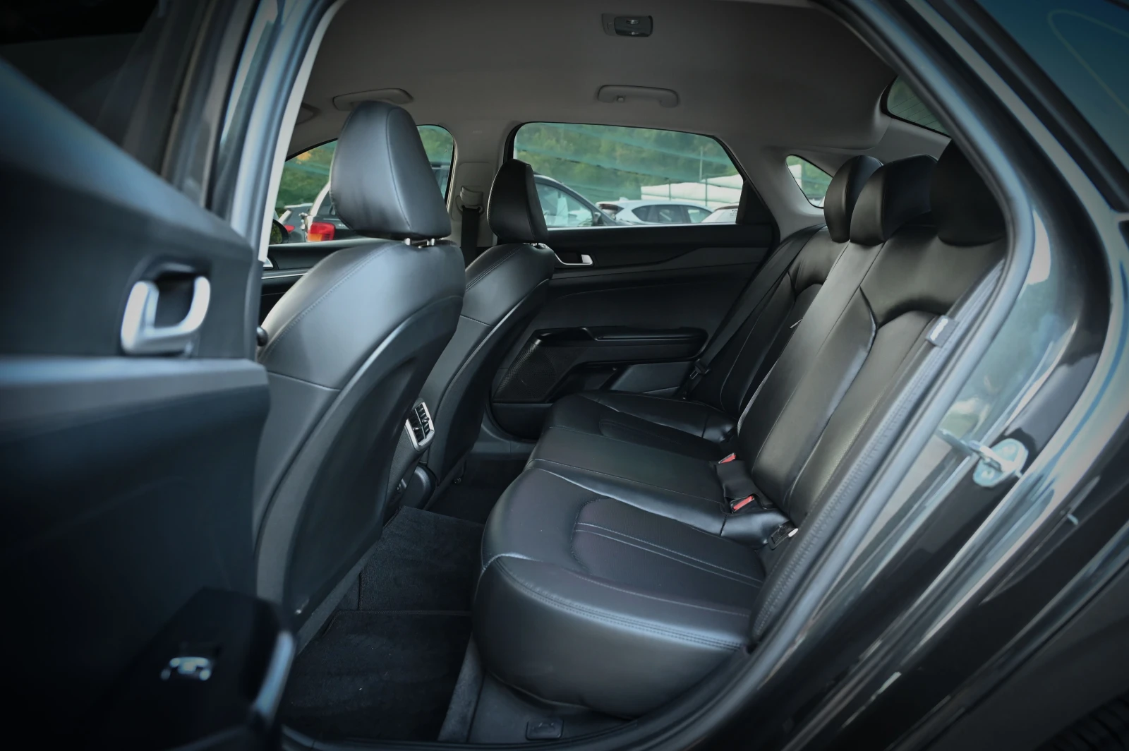 Kia K5 2.0LPI / ДЖОЙСТИК , снимка 12 - Автомобили и джипове - 55461939