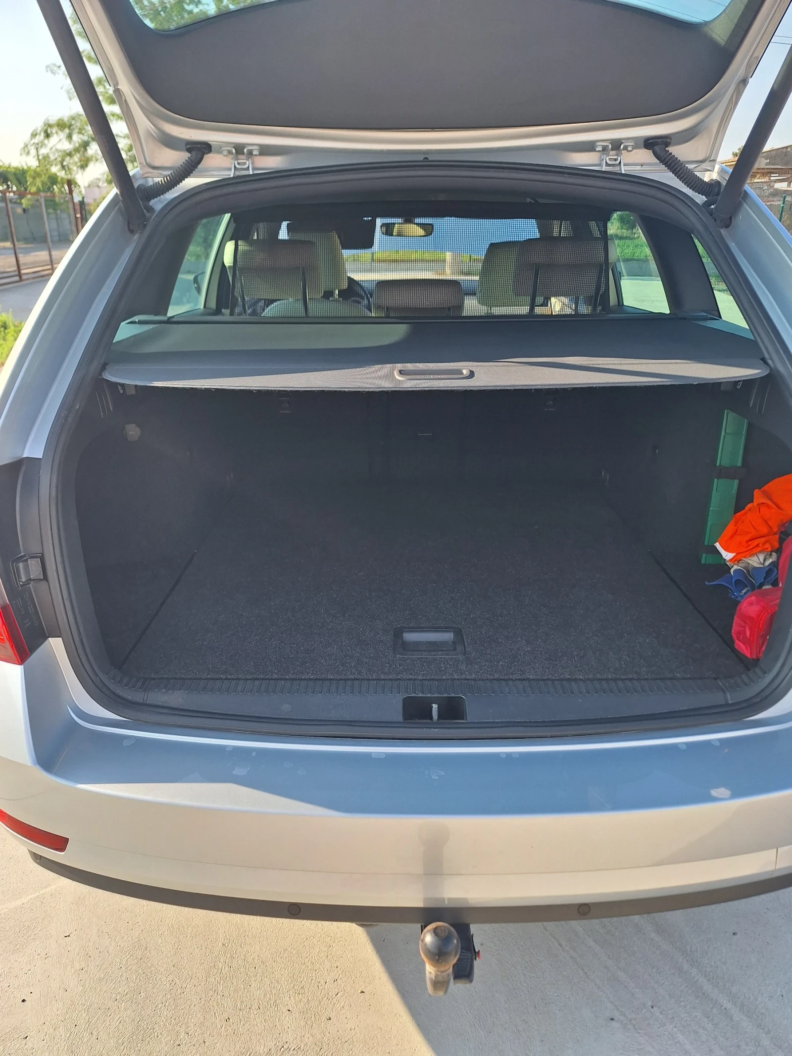 Skoda Octavia, снимка 7 - Автомобили и джипове - 55601044