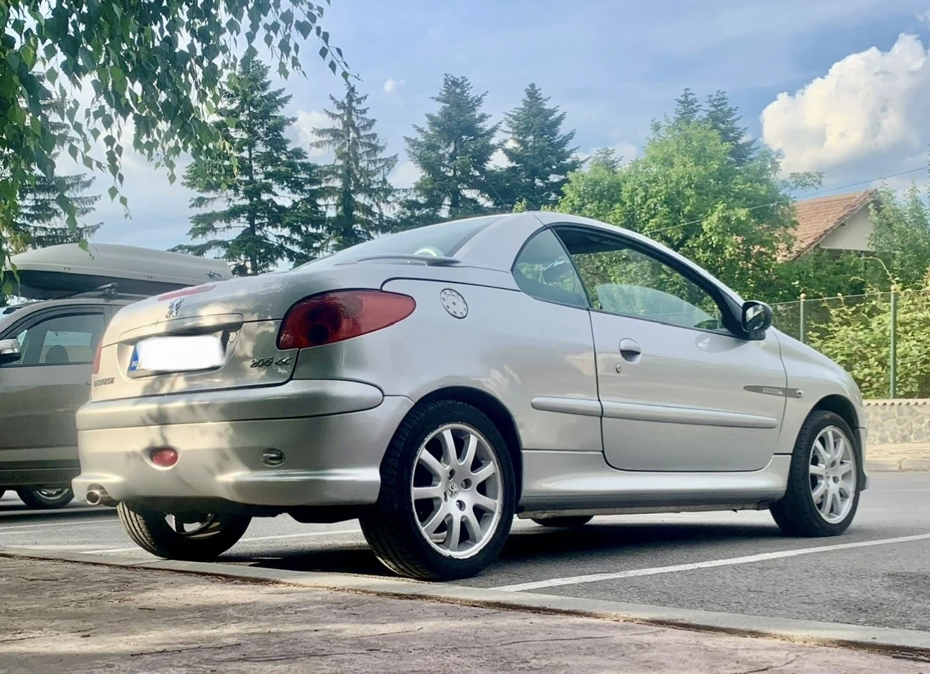 Peugeot 206 cc, снимка 2 - Автомобили и джипове - 56661376
