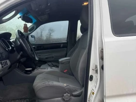 Toyota Tacoma * 4WD DoubleCab V6 Auto * , снимка 5