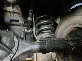Nissan Patrol Офф Роуд , снимка 15