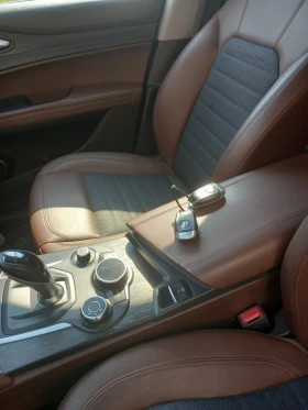 Alfa Romeo Stelvio 2.2 Executive Q4 , снимка 6