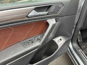 VW Tiguan *  R Line * CARFAX * Обдухване * Дигитално табло * | Auto.bg — изображение 12