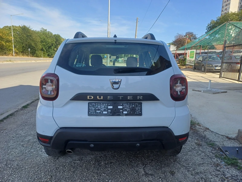 Dacia Duster 1.5DCI-НАВИ, снимка 6 - Автомобили и джипове - 47133395