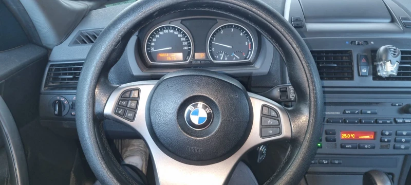 BMW X3, снимка 8 - Автомобили и джипове - 47883374