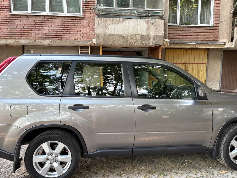 Nissan X-trail, снимка 8 - Автомобили и джипове - 52370884