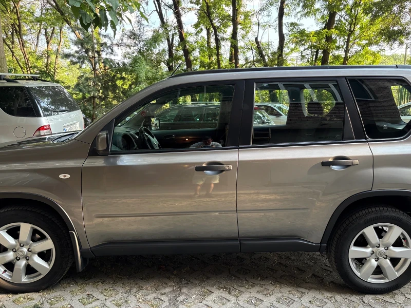 Nissan X-trail, снимка 4 - Автомобили и джипове - 52370884