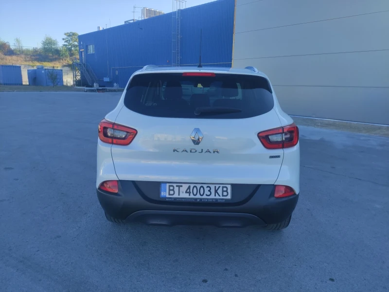 Renault Kadjar 1.6 DCI 4X4, снимка 7 - Автомобили и джипове - 51954090