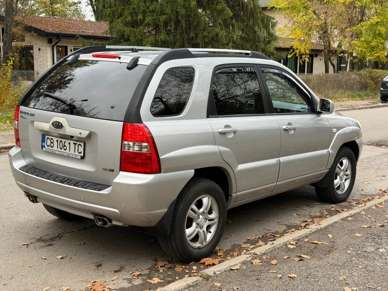 Kia Sportage, снимка 3 - Автомобили и джипове - 52308233